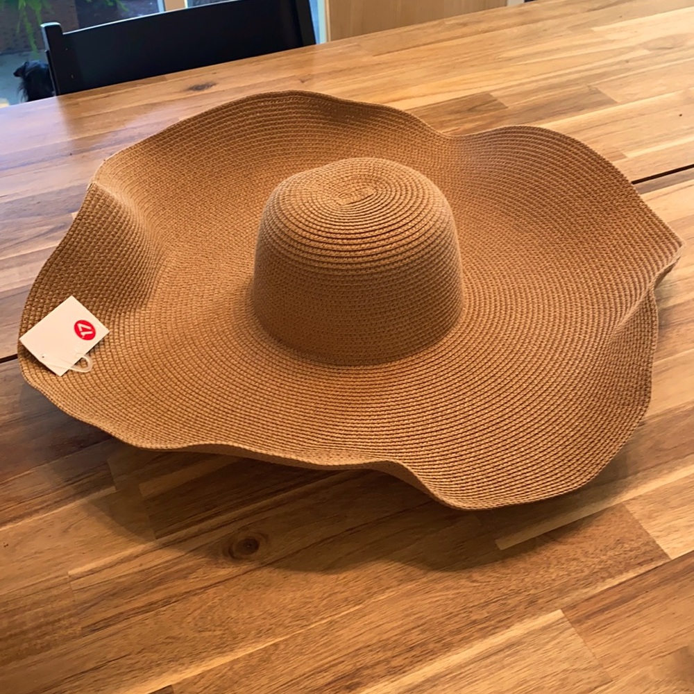 Woven Sun Hat.